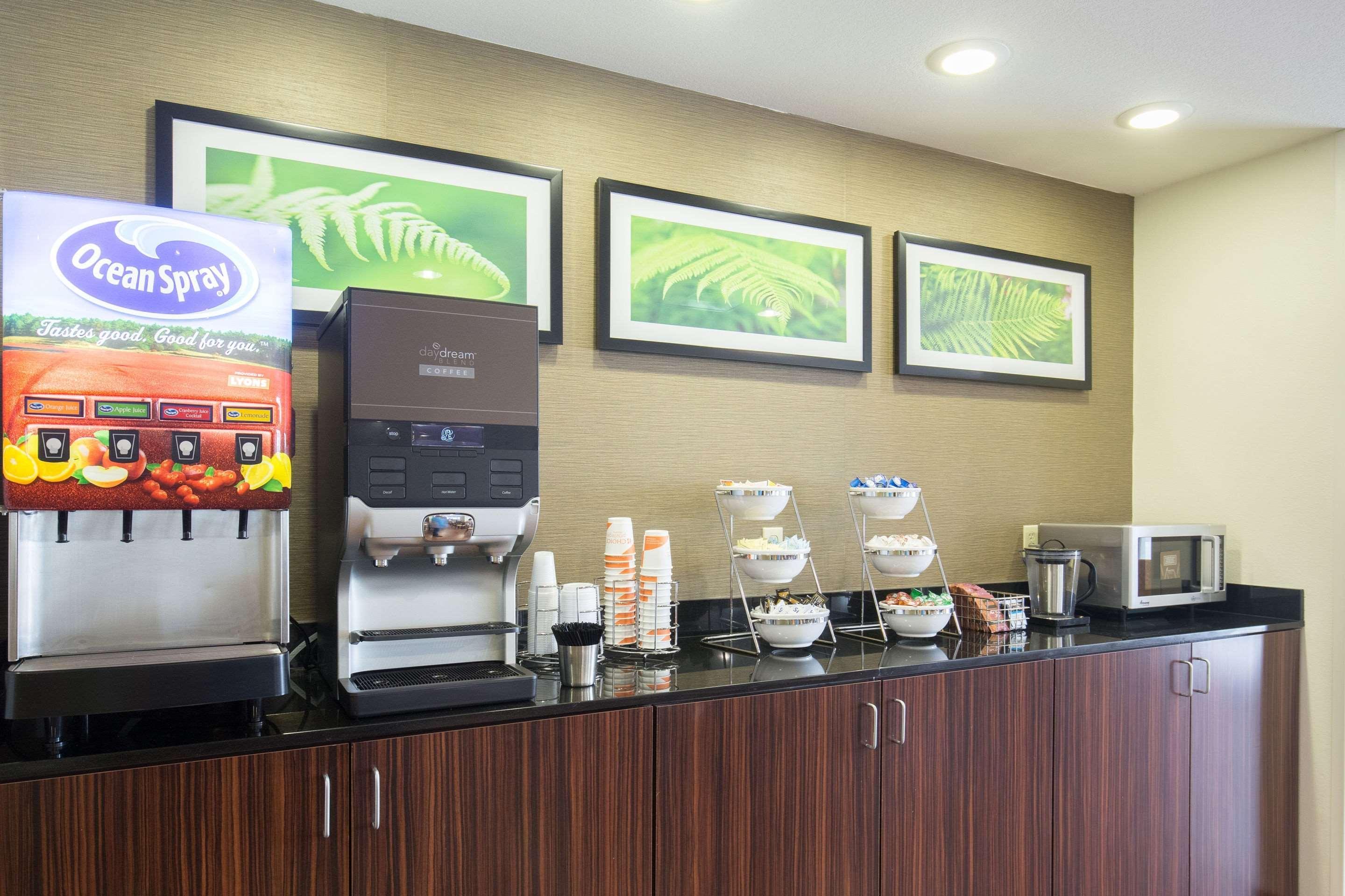Sleep Inn & Suites Инглсайд Экстерьер фото
